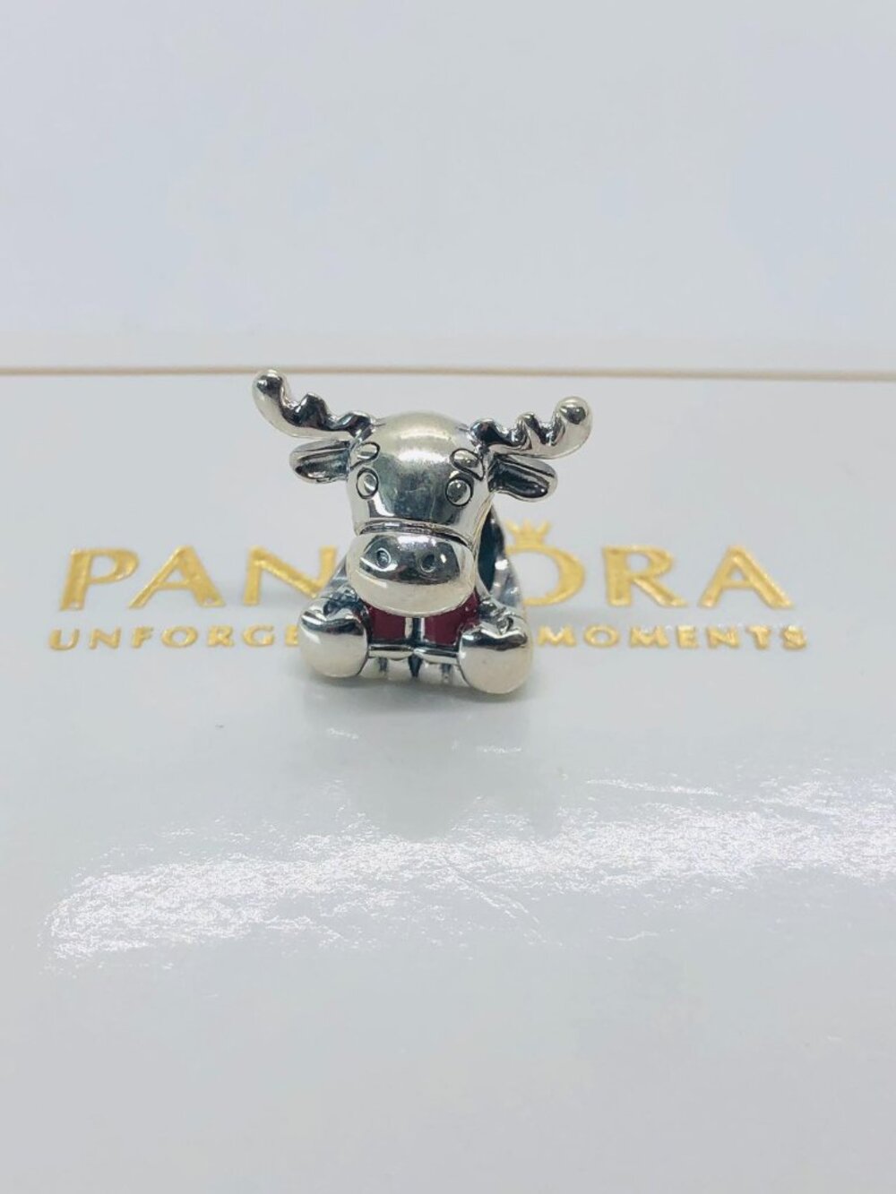 Pandora Canada Moose Maple Leaf Charm